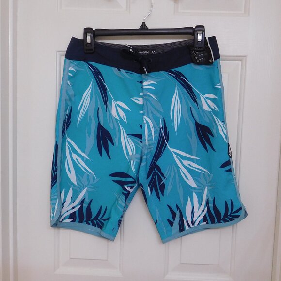 NWT Volcom Mod-Tech Tropical leaf Print Board Shorts sz 30 - Picture 1 of 2